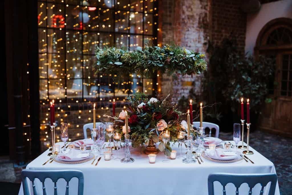 wedding table set up