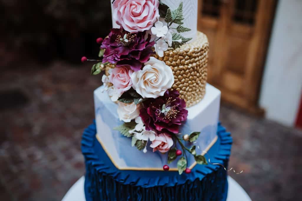 wedding cake detail