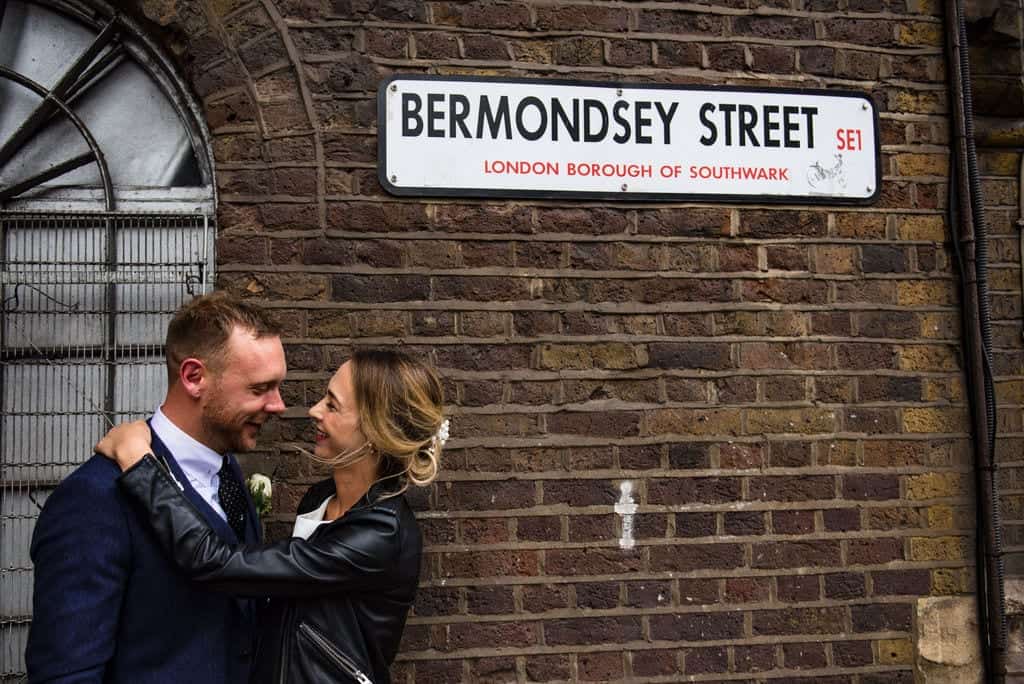 wedding couple on the city streets