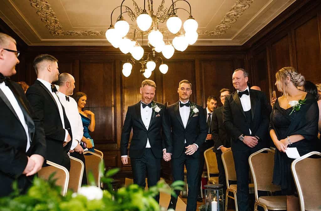 Same-Sex Weddings: Mom Role & Etiquette