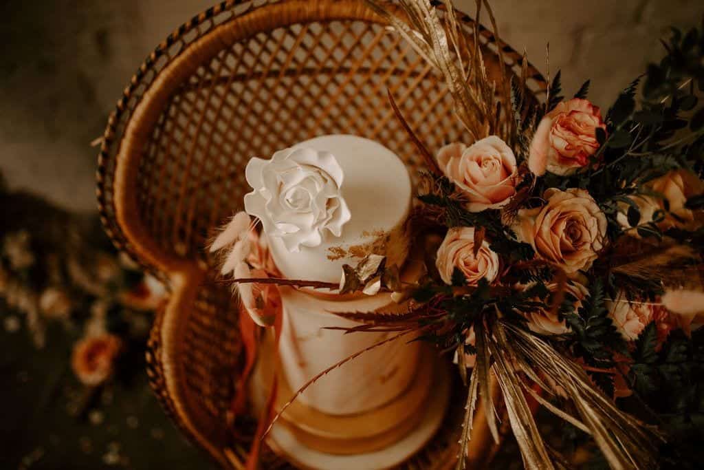 boho wedding cake