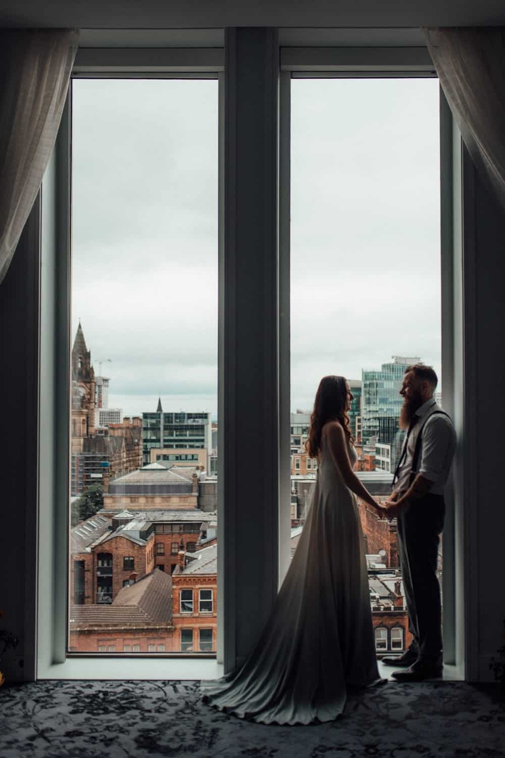 city elopement wedding 