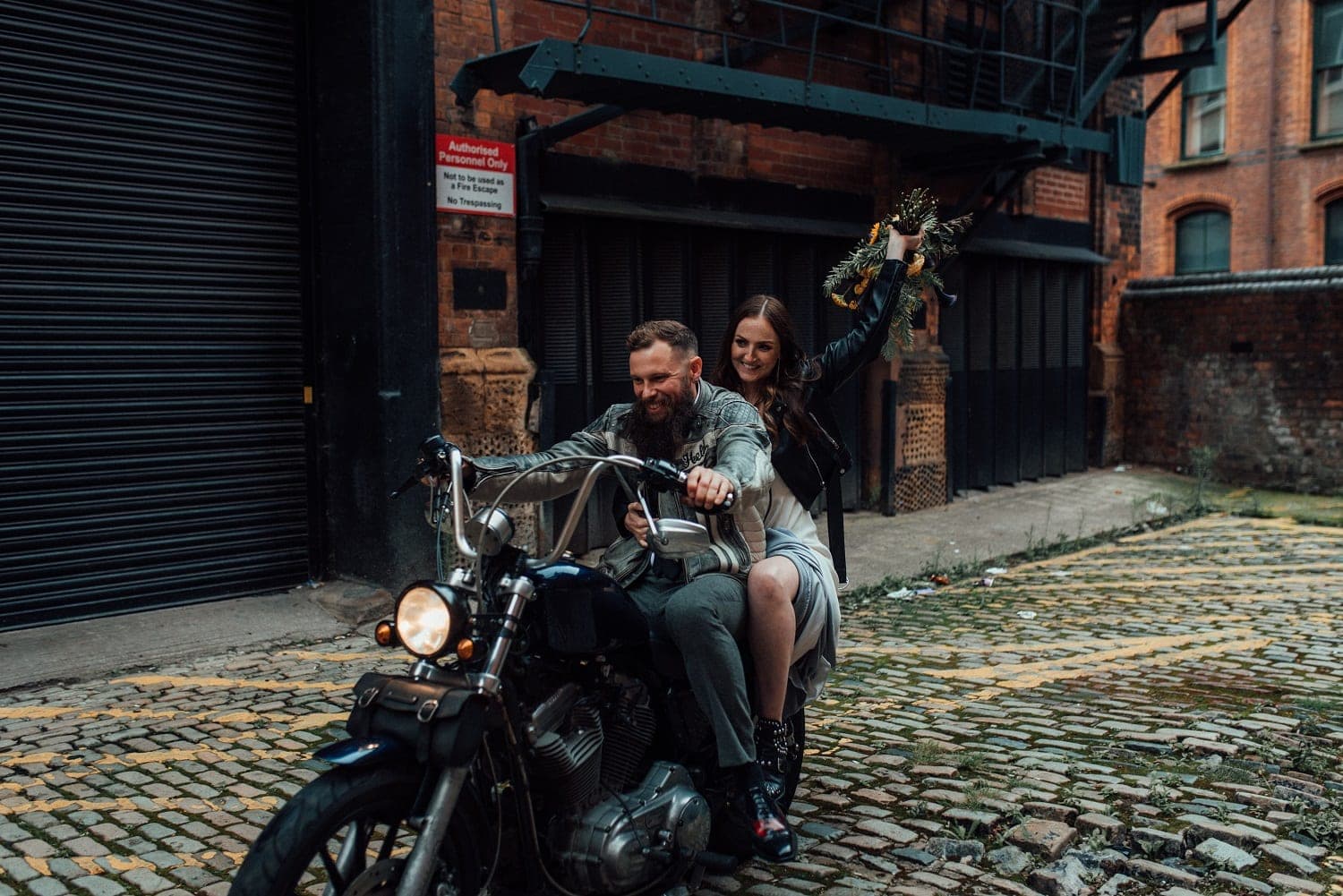 city biker elopement