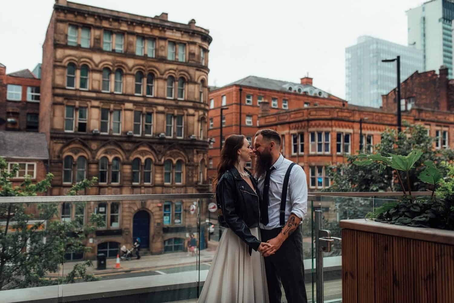 city elopement