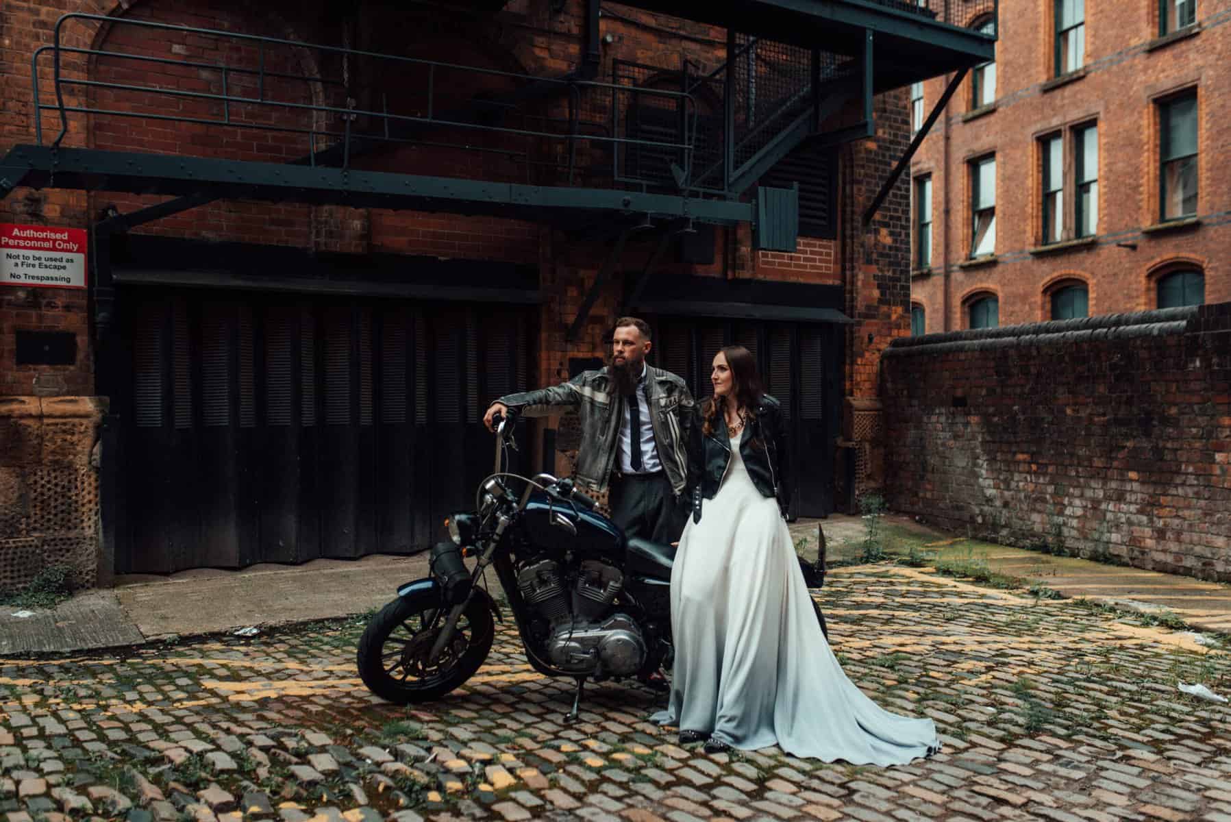 elopement bike photo shot city weddings