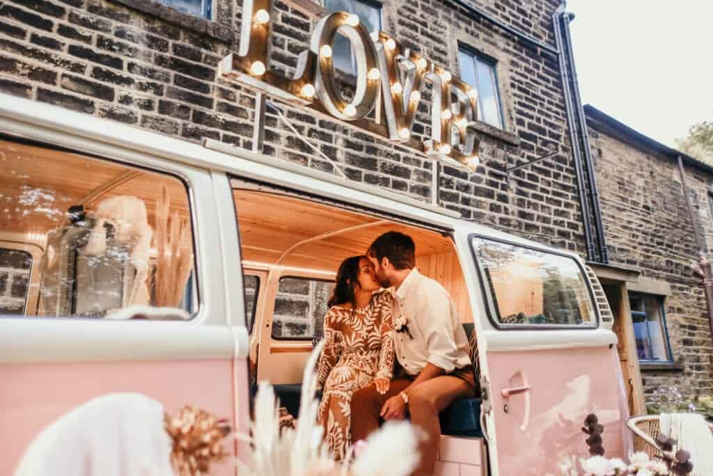 vintage camper transport - fun wedding idea