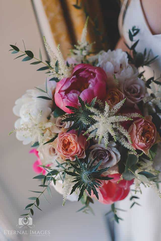 summer wedding flowers