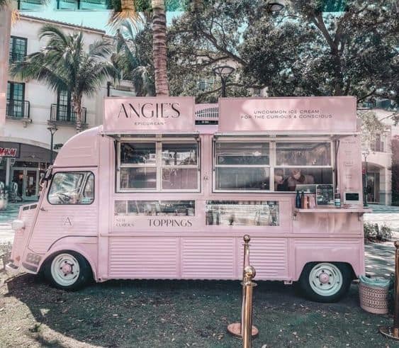 food truck dessert at wedding