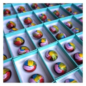 PAINTED CHOCOLATE FAVOR