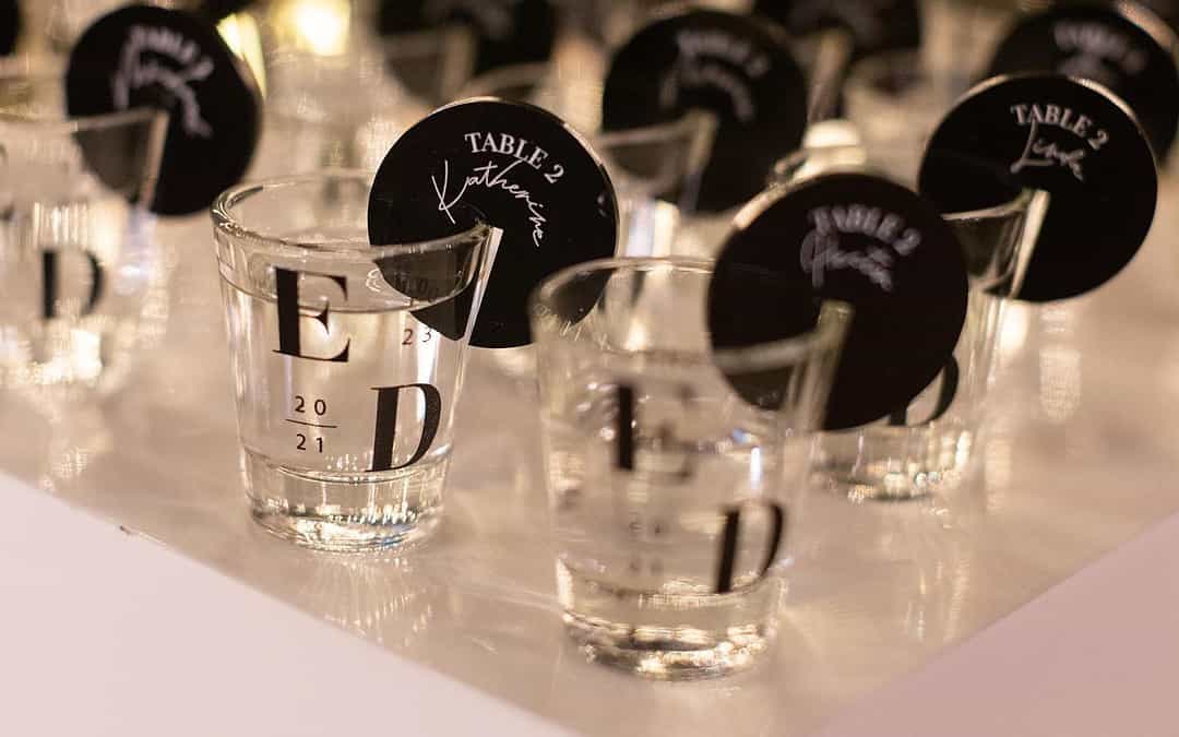 The best quirky alternative wedding favors your guests will love!