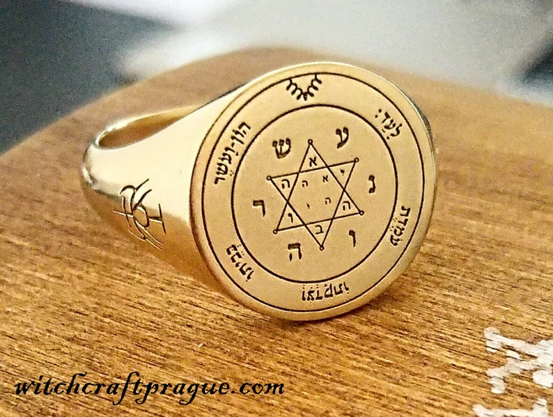 gold pagan wedding band with pentacle detail