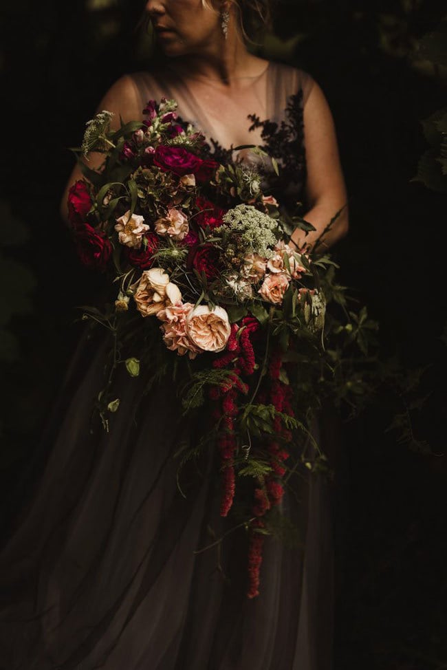 red gothic bouquet