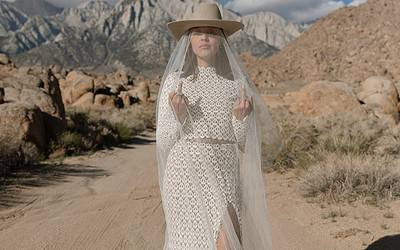 Long Sleeve Lace Wedding dresses for a romantic winter wedding
