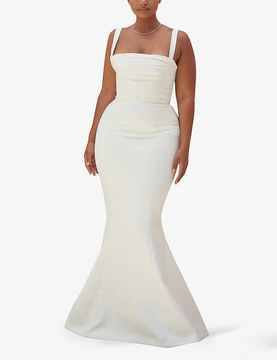 tight fitting plain fishtail wedding dress