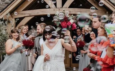 Modern Ways to Use Bubbles at Your Wedding