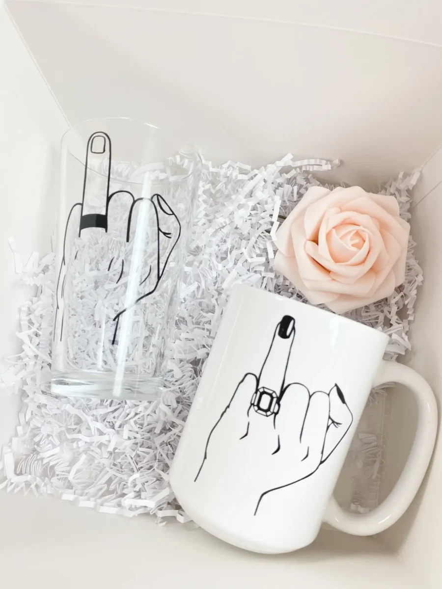 couple mug set showing their ring finger