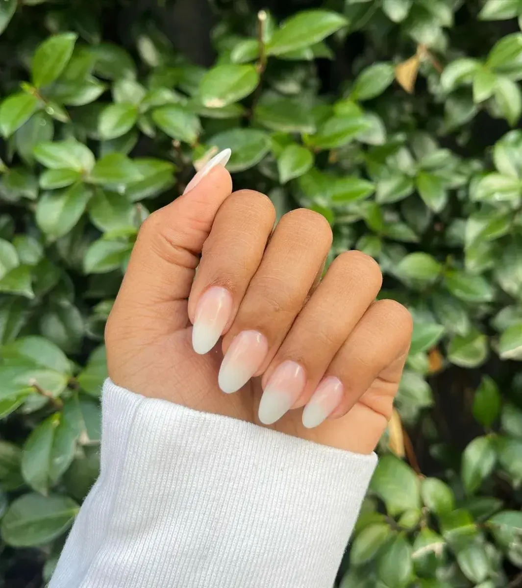ombre mother of the bride nails