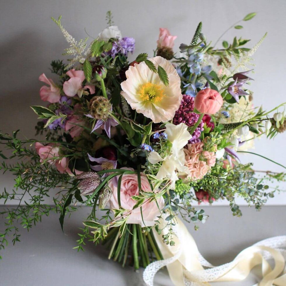 31 Spring wedding bouquets to swoon over - The Urban Wedding Company