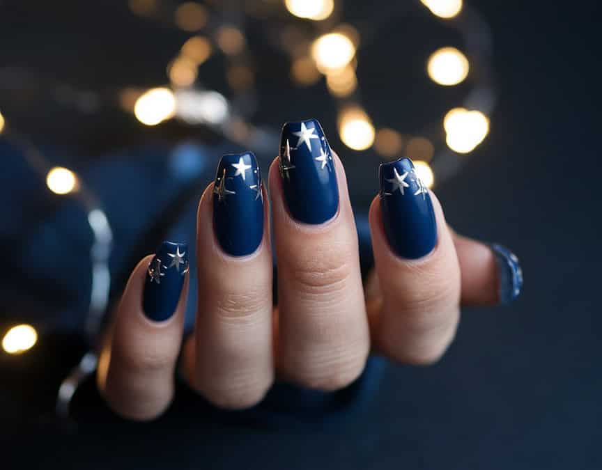 11 Glamorous New Year’s Eve Wedding Nail Ideas for a Glittery Celebration