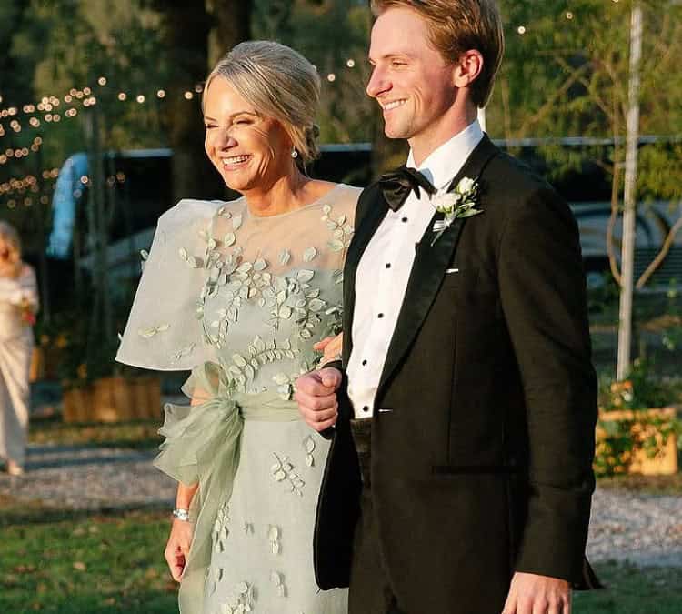 Mother of the groom Dresses – where to shop for the best outfits
