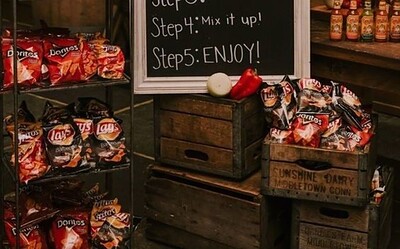 Late-Night Wedding Snack Ideas That Actually Keep the Party Going