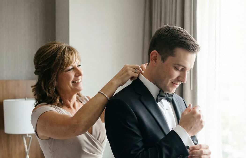 12 Shot List Photos for the Mother of the Groom