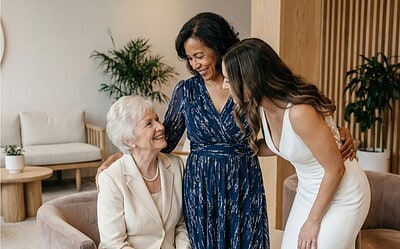 12 must have photos for the Mothers of the bride